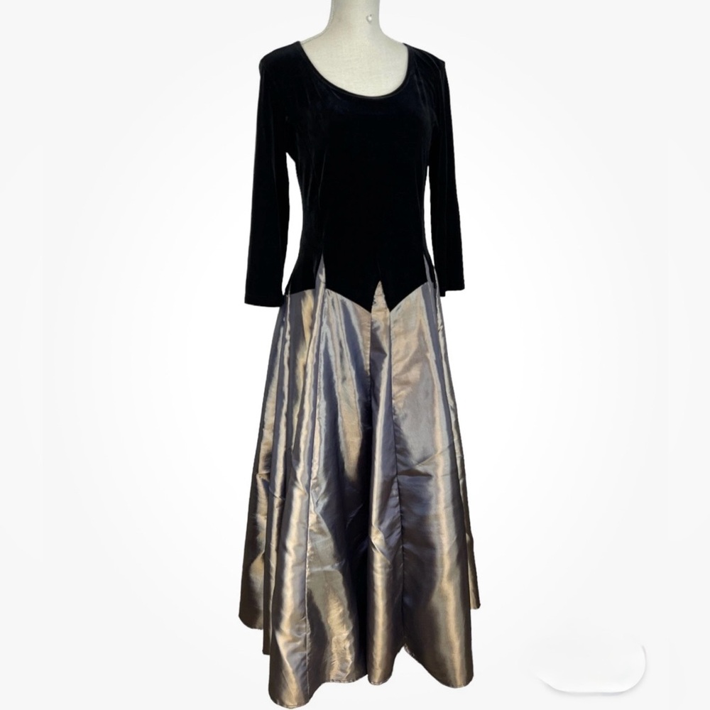 Magdalena Velvet & Satin Dress with straight or asymmetrical hem | 3/4 Sleeves